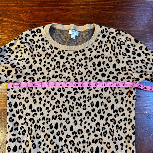 J. Crew Teddie 100% Cotton Sweater Leopard Print Sweater. Size M. - Picture 7 of 9